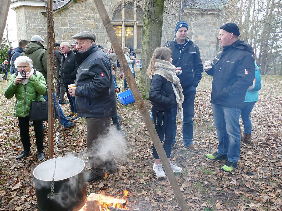 Krippenandacht mit Segnung der Kinder (Foto: Karl-Franz Thiede)